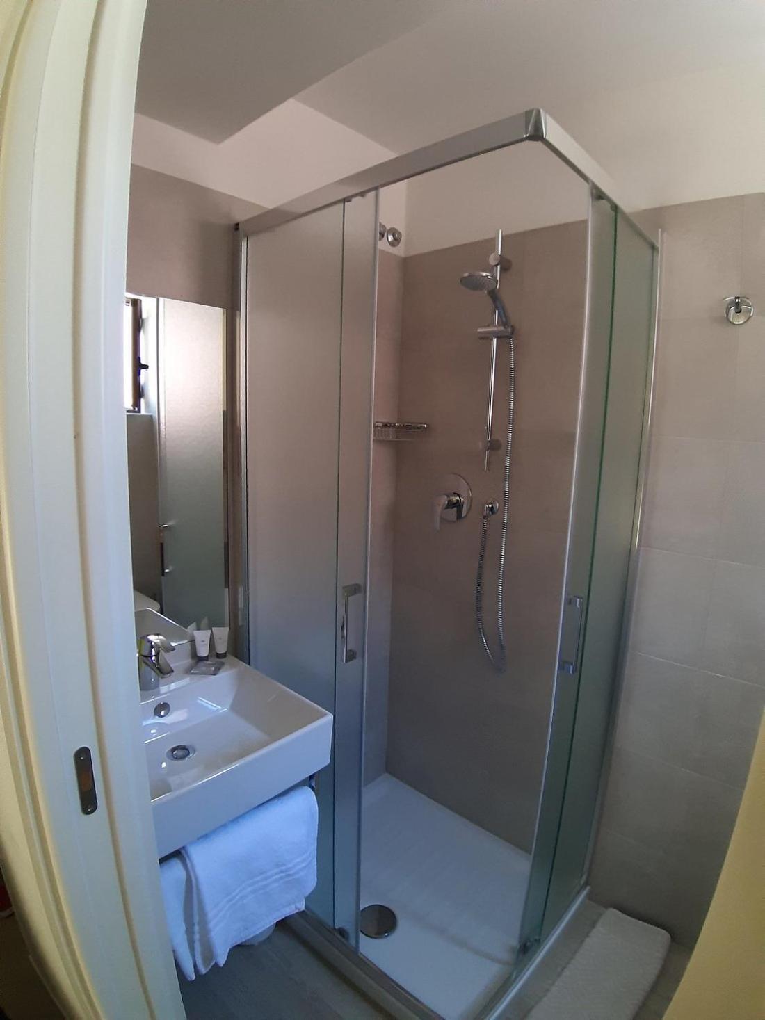 Hotel Pigalle Riccione Luaran gambar