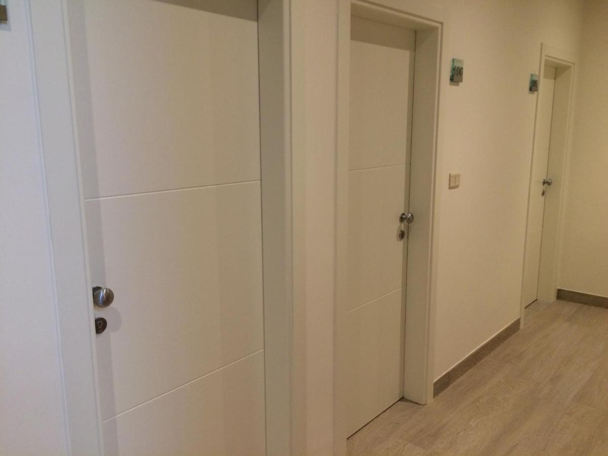 Hotel Pigalle Riccione Luaran gambar
